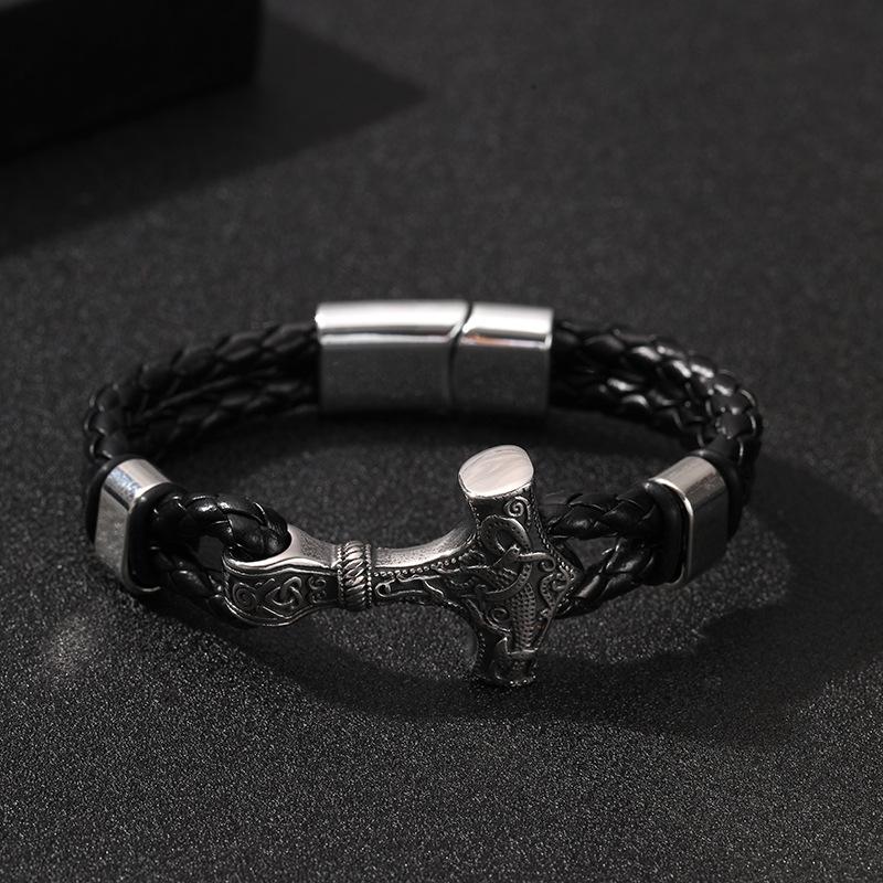 Quake Viking Leather Bracelet